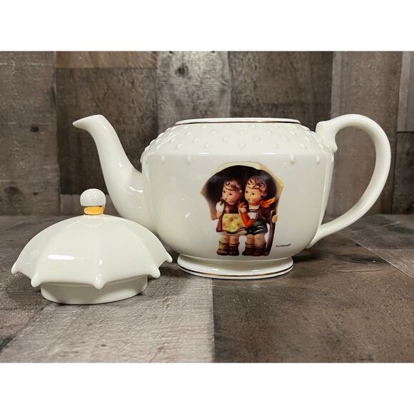 M. J. Hummel Porcelain Stormy Weather Tea Set by The Danbury Mint - Picture 3 of 15